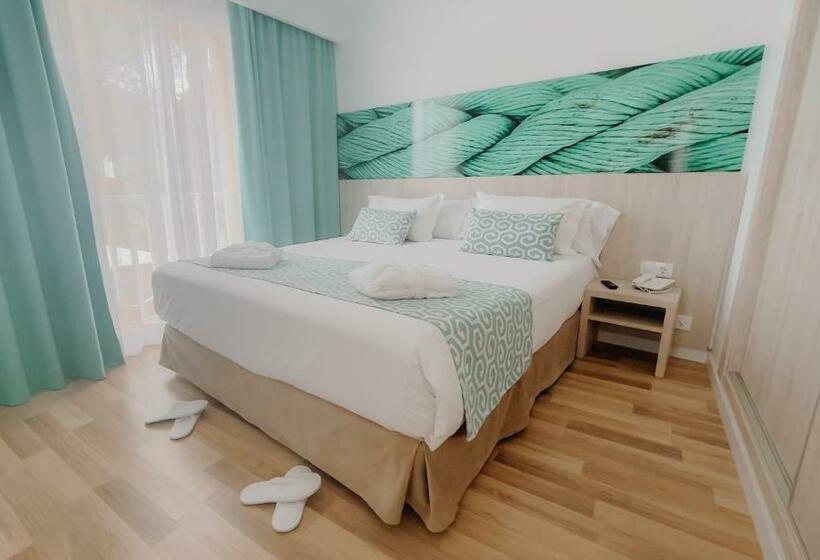 2 Bedroom Suite, Comitas Floramar
