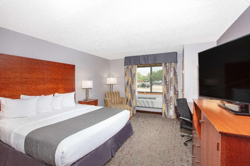 سوییت لوکس, Americinn By Wyndham Ankeny/des Moines