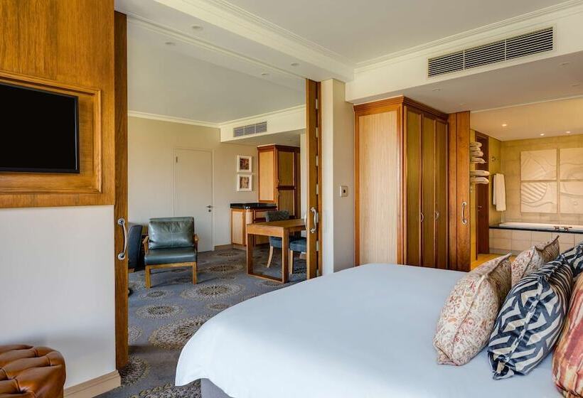 سوئیت پریمیوم, Arabella Hotel, Golf And Spa
