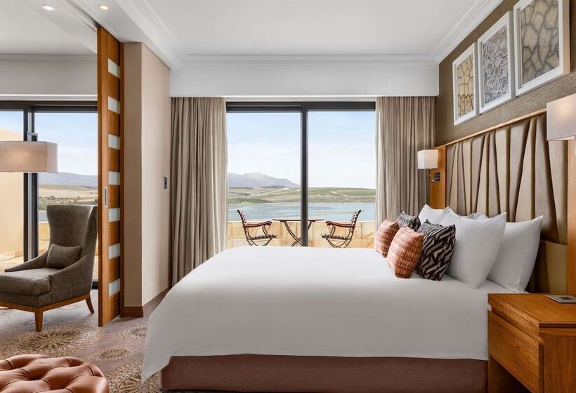 سوئیت پریمیوم, Arabella Hotel, Golf And Spa