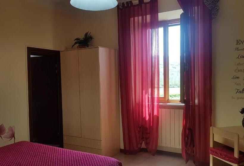 Номер Стандарт, Valle Degli Etruschi B&b