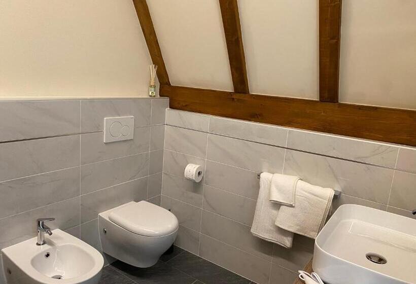غرفة قياسية, B&b Torri Di Veglia