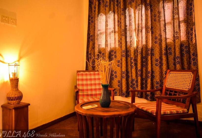 豪华三人间, Villa 468   Hikkaduwa