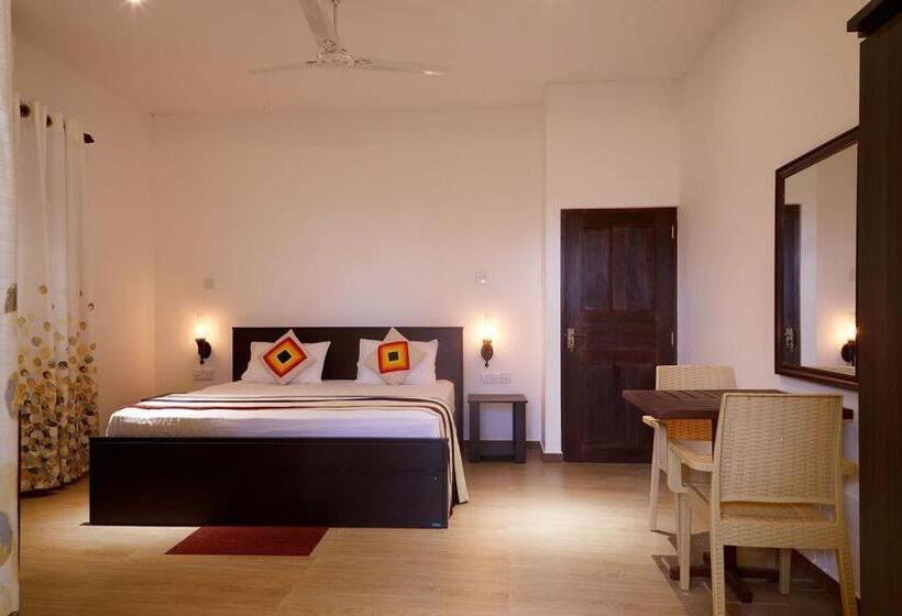 Апартаменты 1 Спальня с Террасой, Green View Homestay