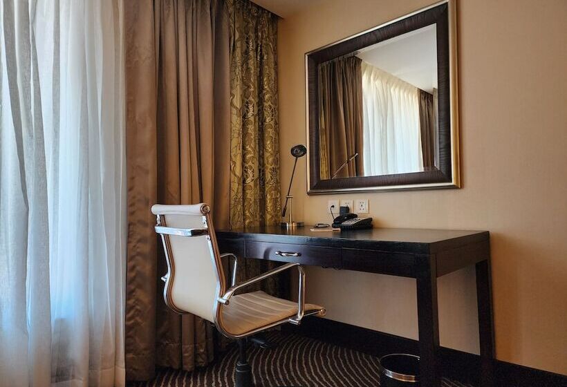 디럭스 룸, Hilton Garden Inn Trivandrum