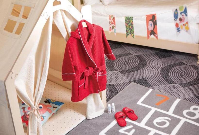 سوییت با چشم‌انداز دریا, Ramada Plaza By Wyndham Jeju Ocean Front