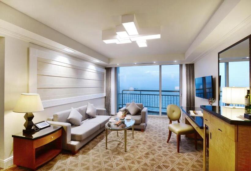 سوئیت با تخت بزرگ, Ramada Plaza By Wyndham Jeju Ocean Front