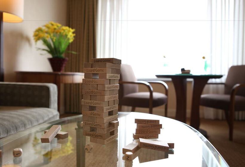 سوییت با چشم‌انداز کوه, Ramada Plaza By Wyndham Jeju Ocean Front