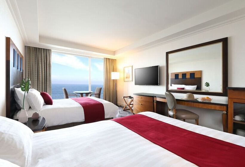 اتاق لوکس با چشم‌انداز دریا, Ramada Plaza By Wyndham Jeju Ocean Front
