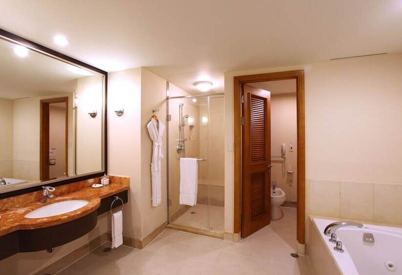 اتاق استاندارد با چشم‌انداز دریا, Ramada Plaza By Wyndham Jeju Ocean Front