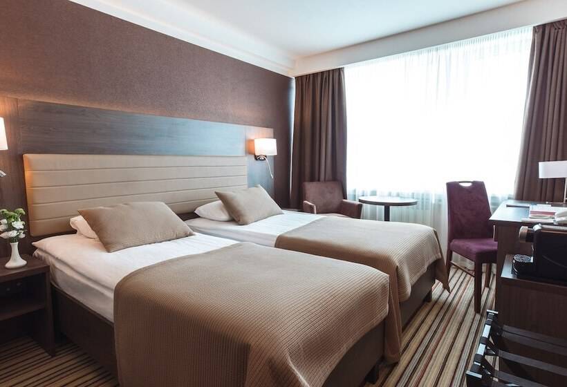 اتاق پرمیوم, Premier Hotel Rus