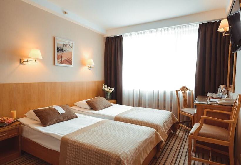 اتاق کلاسیک, Premier Hotel Rus