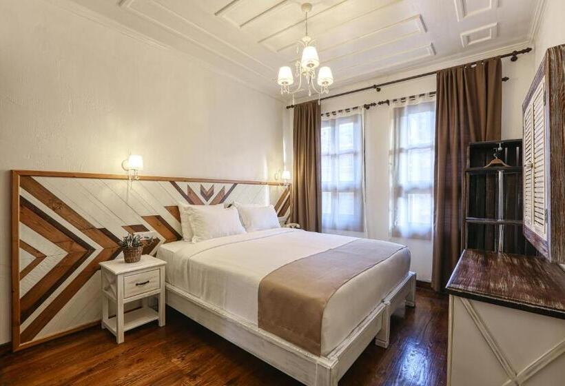 اتاق لوکس, Trilye Bay C Konak
