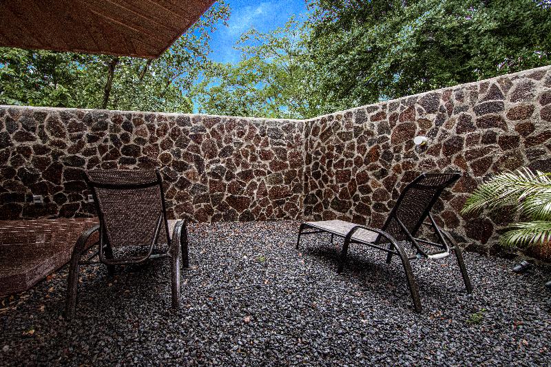 سوییت, Hacienda Guachipelin