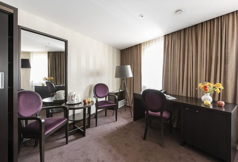 اتاق لوکس, Amberton Cathedral Square Hotel Vilnius