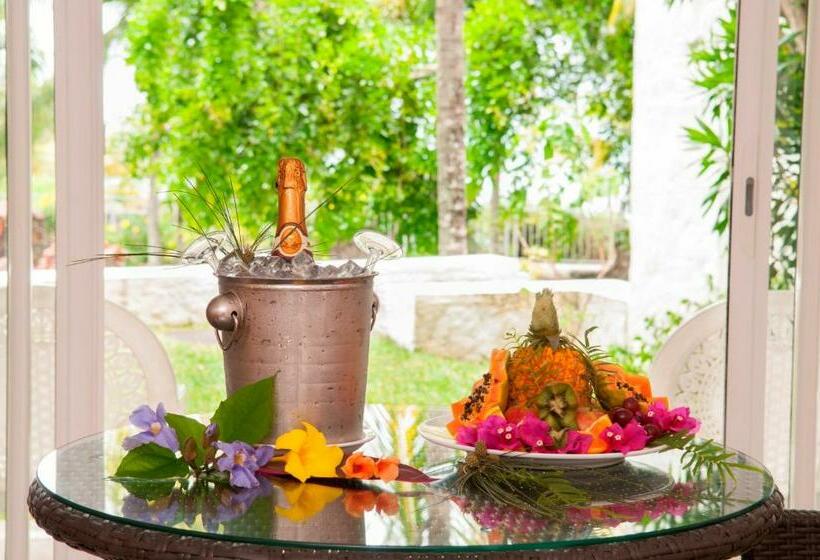 اتاق لوکس, Casuarina Resort And Spa