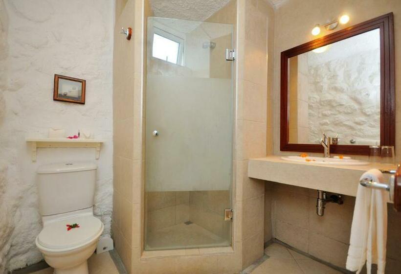 اتاق استاندارد, Casuarina Resort And Spa