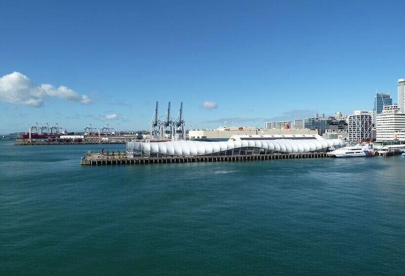اتاق لوکس با چشم‌انداز, Hilton Auckland