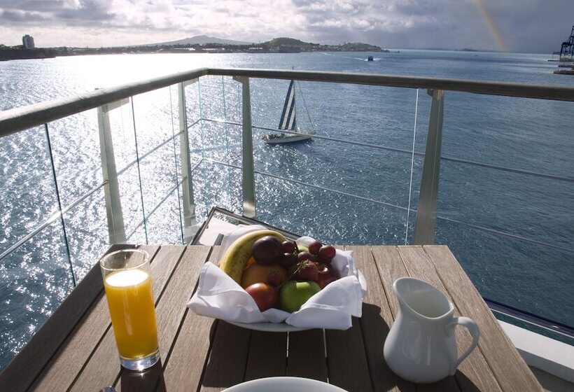سوییت, Hilton Auckland