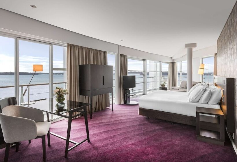سوییت, Hilton Auckland