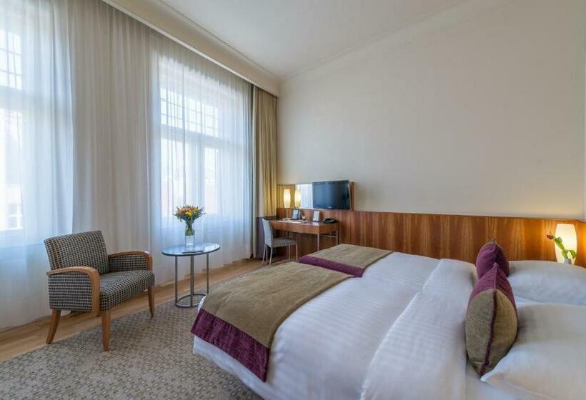اتاق استاندارد, K+k Hotel Central