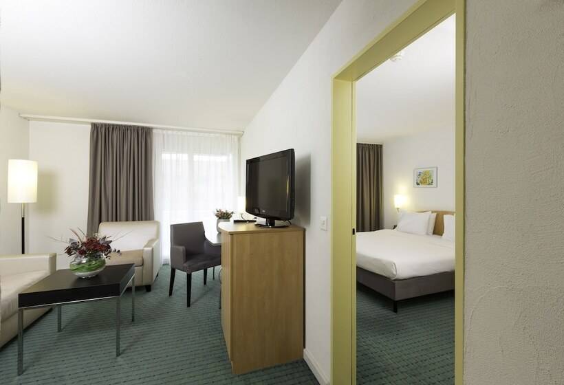 اتاق خانوادگی, Apart Hotel Zurich Airport