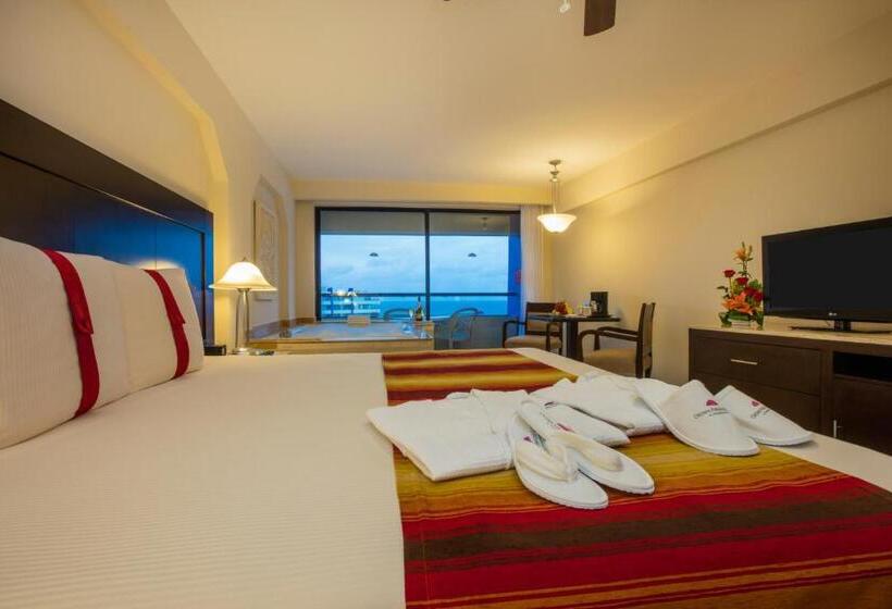 اتاق کلاب, Crown Paradise Club Cancun   All Inclusive