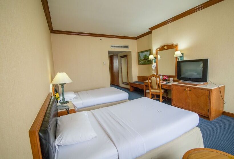 Deluxe Room, Royal Benja