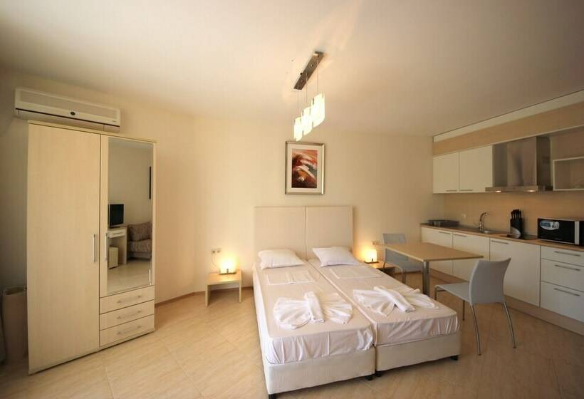 Студия Классика, Menada Grand Resort Apartments