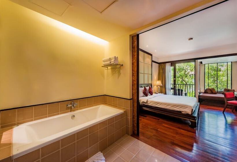 디럭스 룸, Duangjitt Resort, Phuket