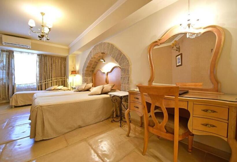 اتاق سوپریور سه تخته, Angelica Boutique