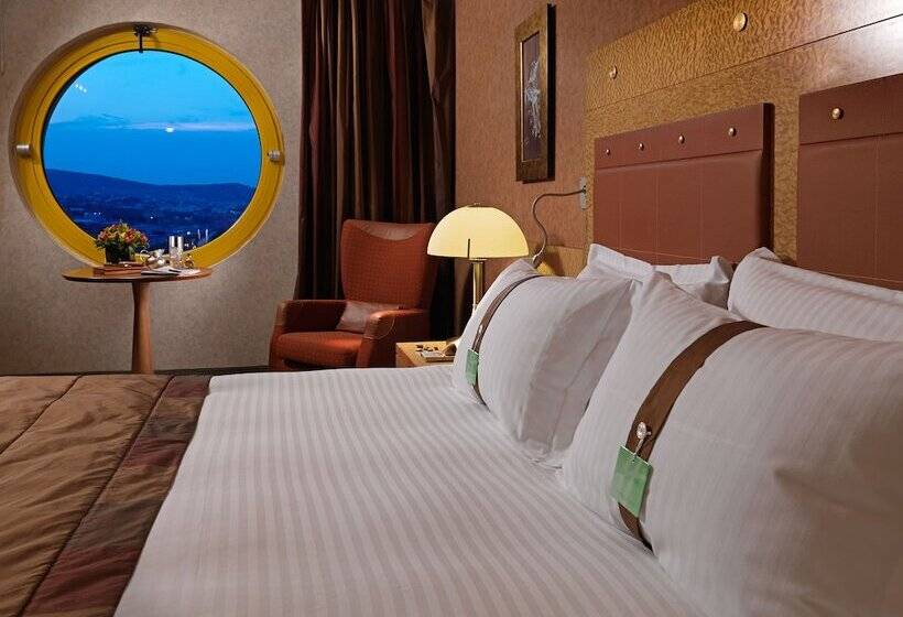 اتاق پرمیوم, Holiday Inn Athens Attica Av, Airport W., An Ihg