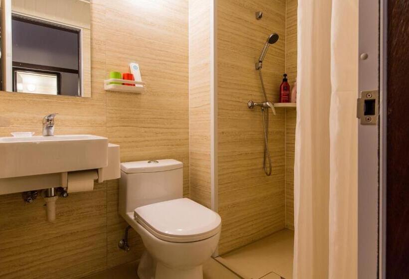 اتاق استاندارد, Kaiyue Hotel Zhongshan Road St Michael S Cathedral And Zhanqiao Pier Qingdao
