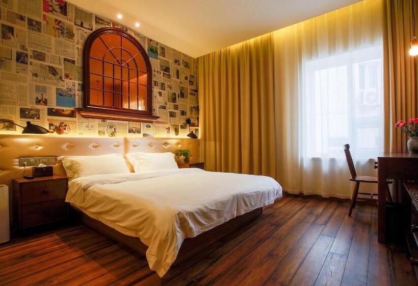 اتاق استاندارد با تخت بزرگ, Kaiyue Hotel Zhongshan Road St Michael S Cathedral And Zhanqiao Pier Qingdao