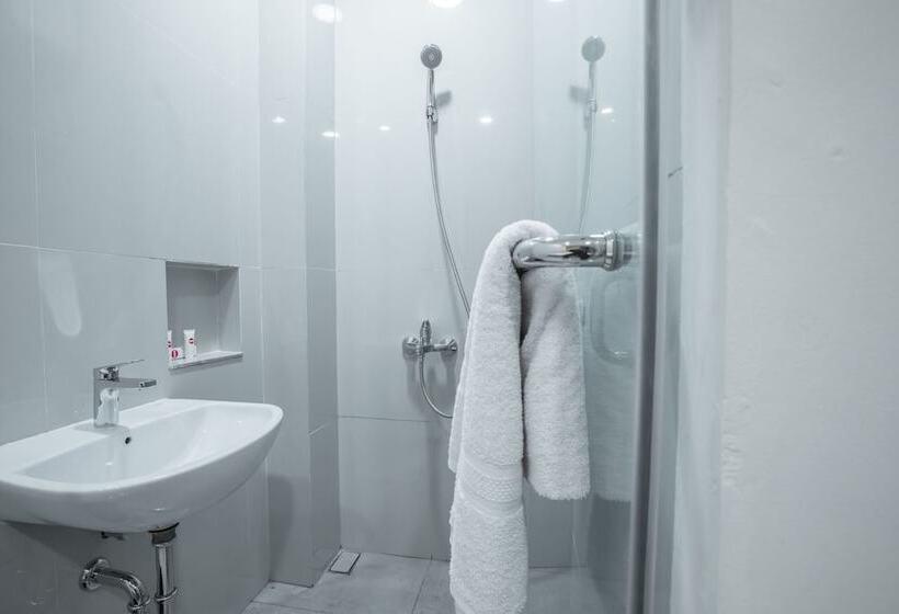 Single Deluxe Room, Super Oyo 1487 Residence Khoe