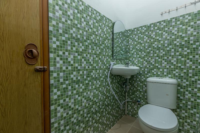 Deluxe Room, Super Oyo 1487 Residence Khoe
