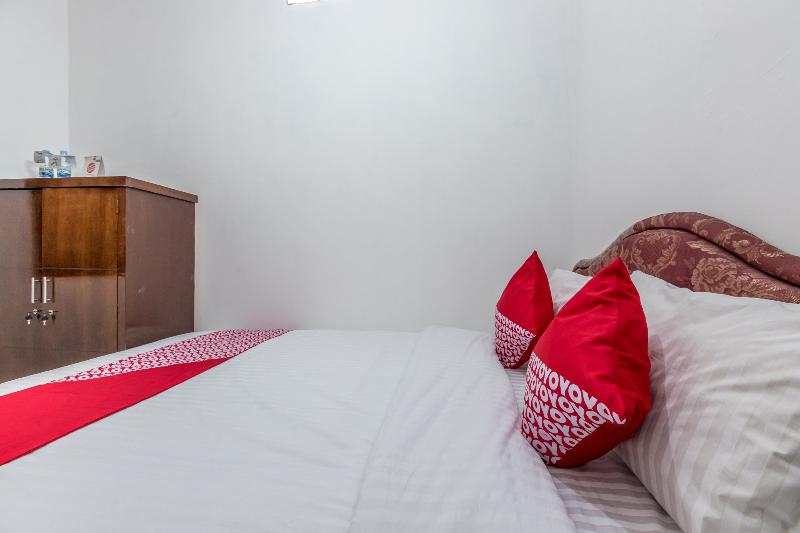 Deluxe Room, Super Oyo 1487 Residence Khoe