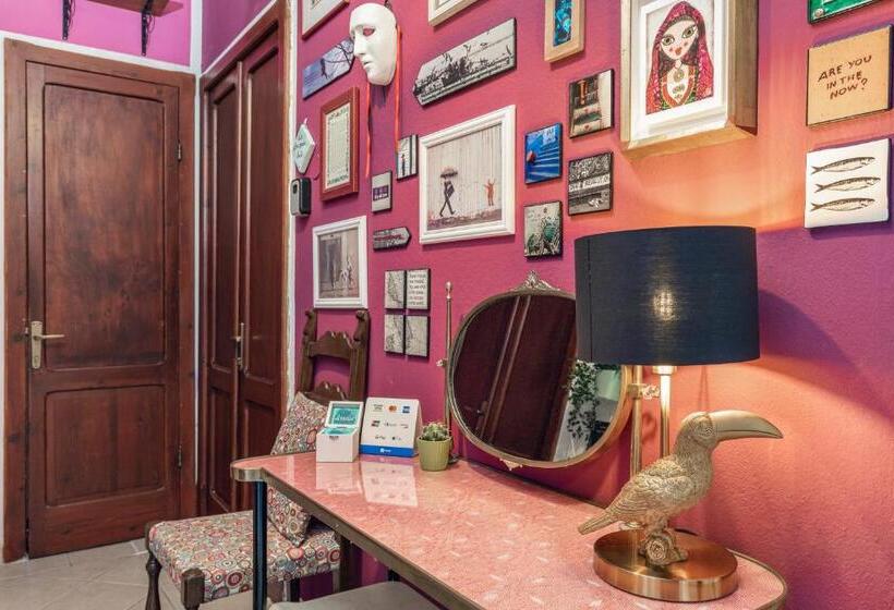 استودیو استاندارد با بالکن, Assajè Guestroom