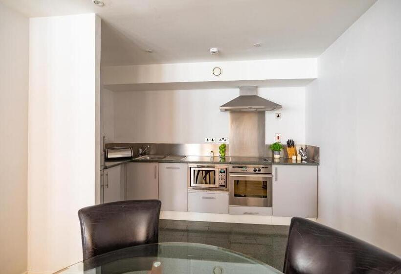 Apartamento 2 Dormitórios, 196 Bishopsgate