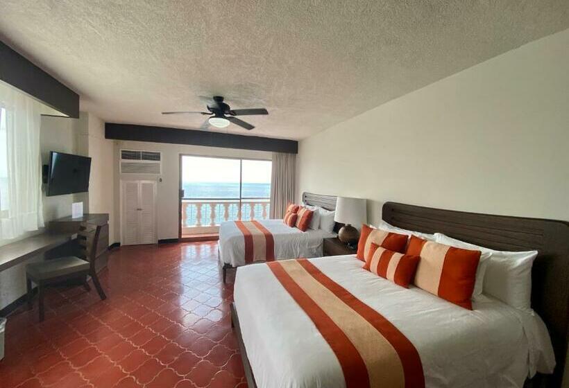 Quarto Deluxe Vista Mar, Costa Sur Resort & Spa