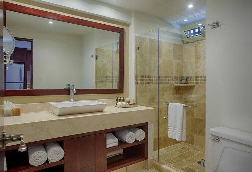 Tengerre Néző Deluxe Szoba, Costa Sur Resort & Spa