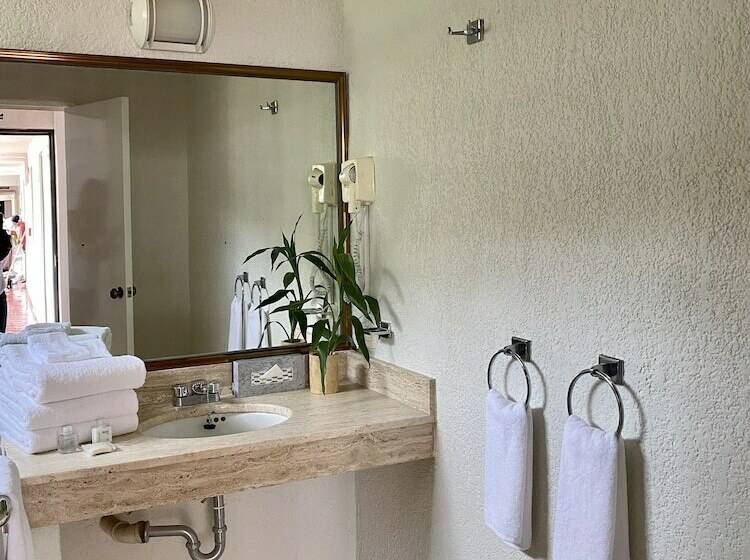 Quarto Deluxe Vista Mar, Costa Sur Resort & Spa