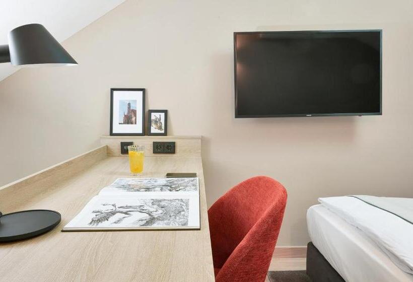 高级洋房, Living Hotel Nürnberg