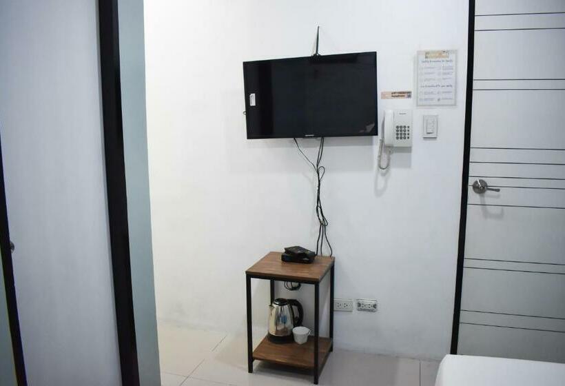 اتاق لوکس یک تخته, Happy Homes Manila