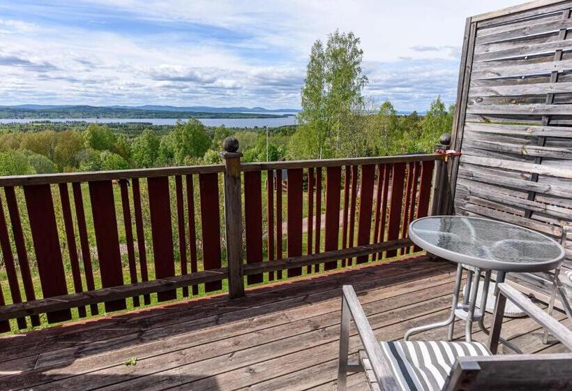 Номер Стандарт с Балконом, Soltägtgården