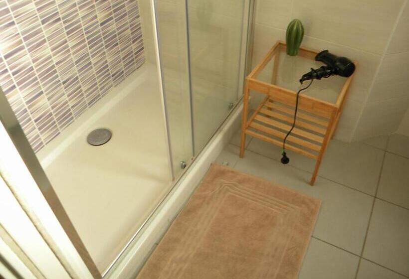 اتاق استاندارد, Abitaroom