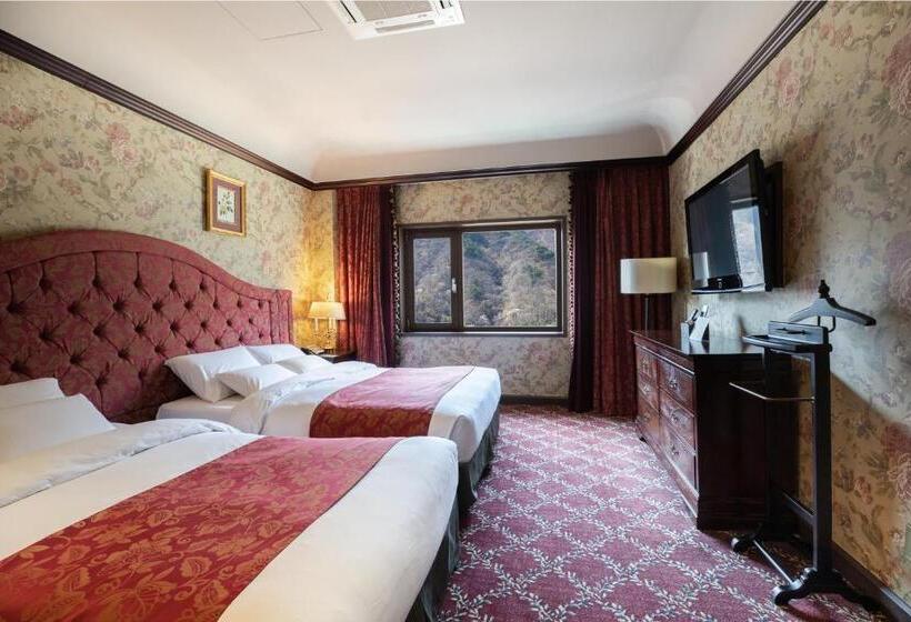 سوییت با چشم‌انداز کوه, Kensingtonhotel Seorak