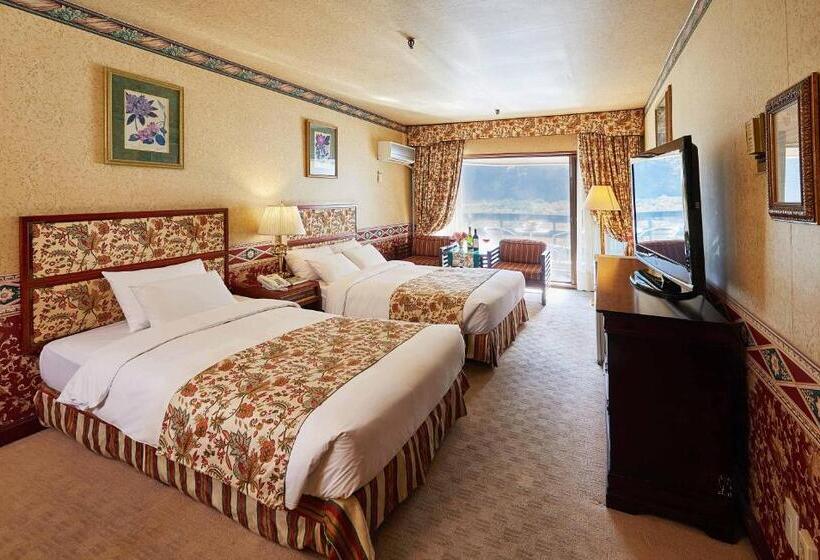 Deluxe Room Mountain View, Kensingtonhotel Seorak