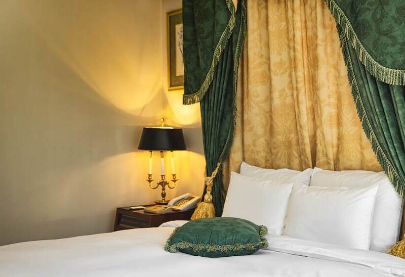 Deluxe Room Mountain View, Kensingtonhotel Seorak
