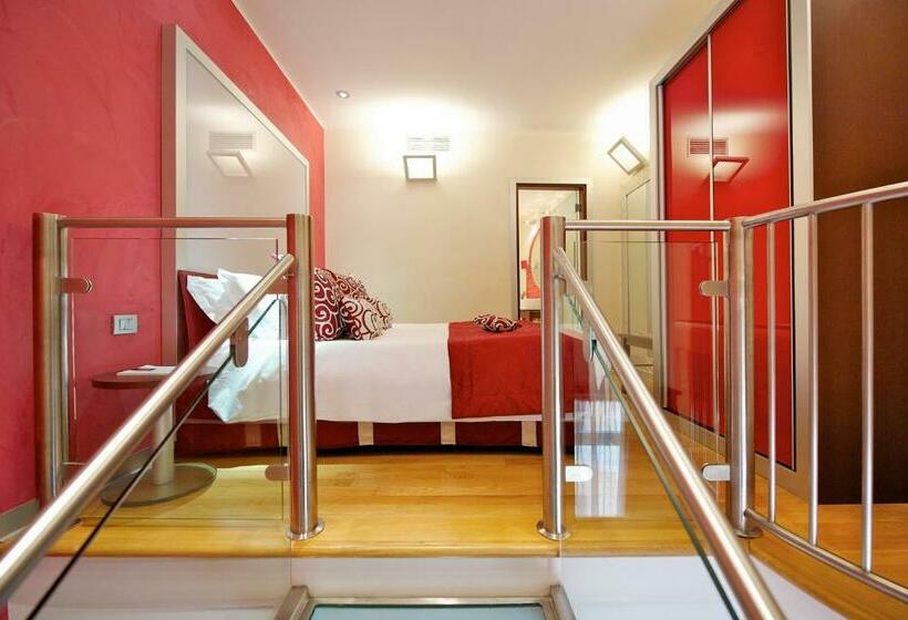 سوییت جونیور, La Griffe Hotel Roma